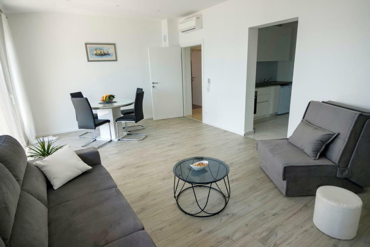 Apartmani Ticinovic Omiš Dış mekan fotoğraf