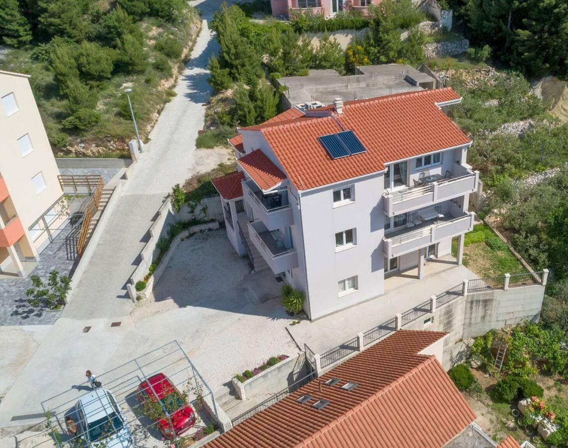 Apartmani Ticinovic Omiš Dış mekan fotoğraf