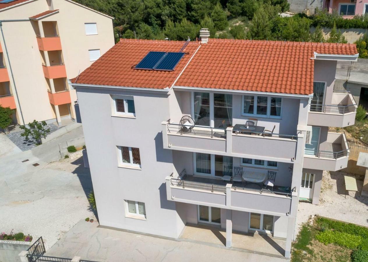Apartmani Ticinovic Omiš Dış mekan fotoğraf