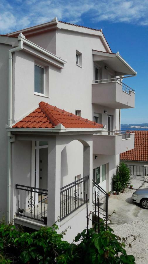 Apartmani Ticinovic Omiš Dış mekan fotoğraf